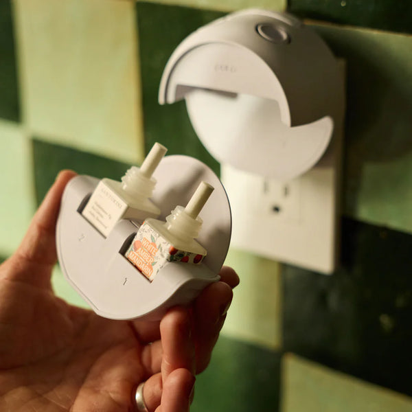 Pura Scents-PURA DEVICE V5 WITH INDIVIDUAL DEVICE BOX