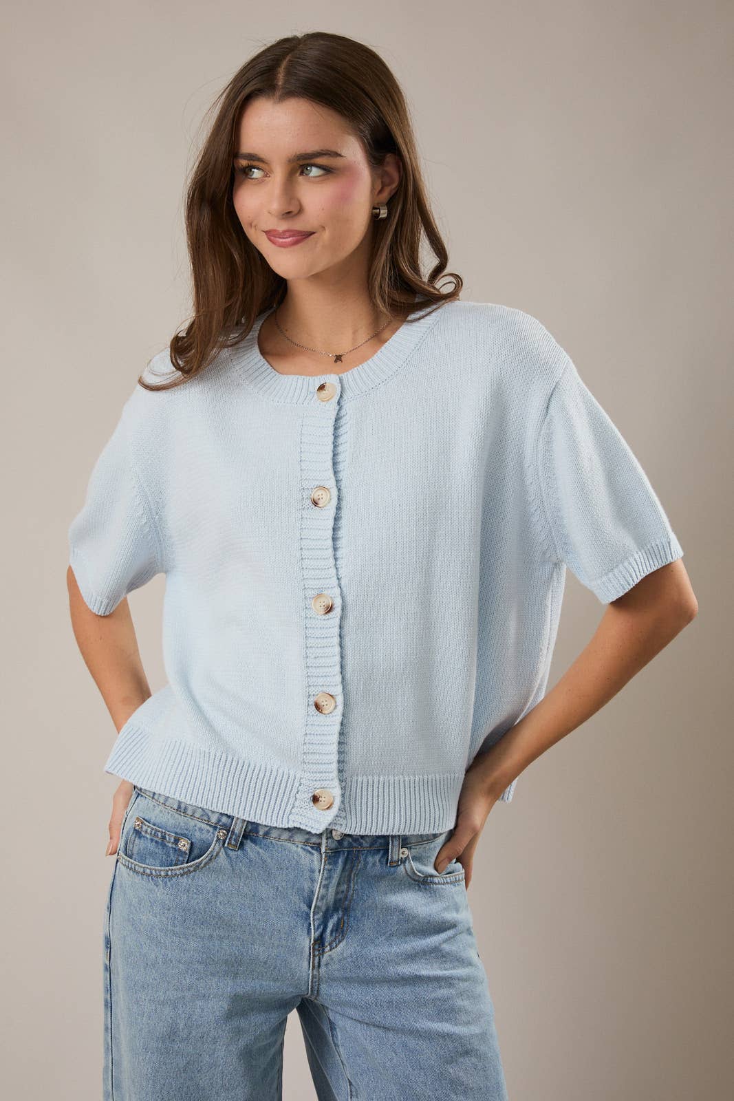 SHORT SLEEVE SWEATER CARDIGAN