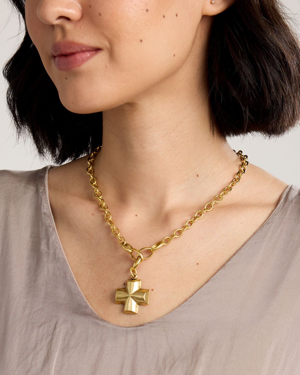 Cobblestone Sage Gold Cross Necklace - From Me To You
